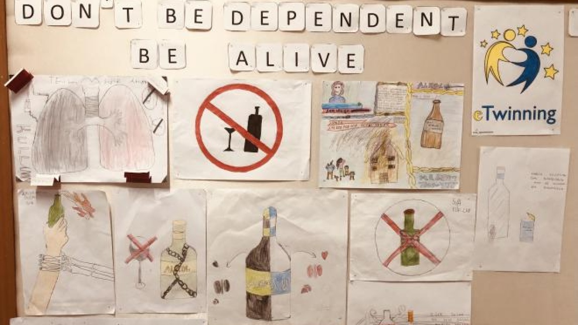 Don't Be Dependent Be Alive isimli eTwinning projemizin proje panosu hazırlandı.